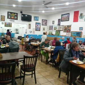 Reina’s Restaurant, 9102 International Blvd, Oakland CA 94603, 510-577-0776, Mexican and Salvadoreño Restaurant, Oakland Latino Chamber of Commerce