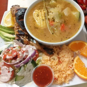 Reina’s Restaurant, 9102 International Blvd, Oakland CA 94603, 510-577-0776, Mexican and Salvadoreño Restaurant, Oakland Latino Chamber of Commerce