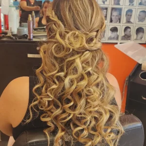 Estetica Unisex Mary’s, 9331 International Blvd, Oakland CA 94603, 510-387-2831, Hair Salon