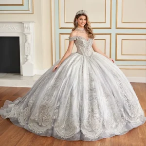 Frida’s Design, 3280 International Blvd, Oakland, CA 94601, 510-536-1310, Fruitvale District, Bridal Shop, Quinceanera Dresses