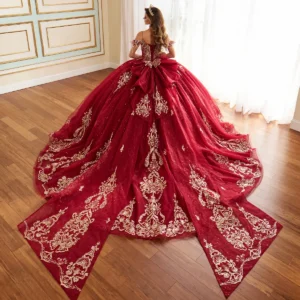 Frida’s Design, 3280 International Blvd, Oakland, CA 94601, 510-536-1310, Fruitvale District, Bridal Shop, Quinceanera Dresses
