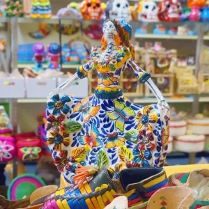 La Popular, 3610 International Blvd. Oakland CA 94601, Clothing and Gift Shop, Fruitvale District