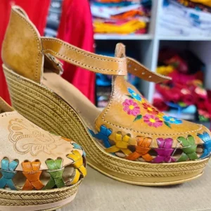 La Popular, 3610 International Blvd. Oakland CA 94601, Clothing and Gift Shop, Fruitvale District