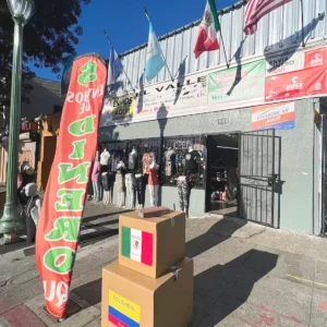 El Valle, 6504 International Blvd, Oakland 94621, Clothing Store