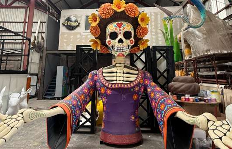 La Catrina, Oakland, Fruitvale Village